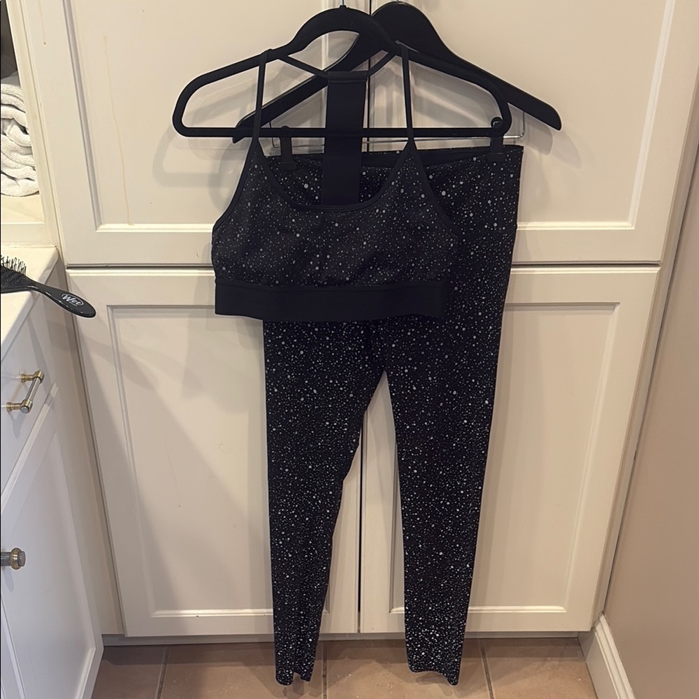 Noli Black and White Light Reflective Speckled Leggings & Bra Top SET size Large